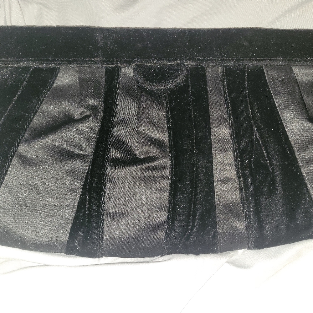 Betmar velvet clutch